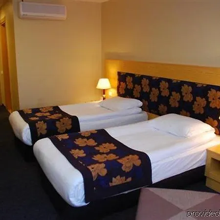 Perissia & Convention Centre Otel