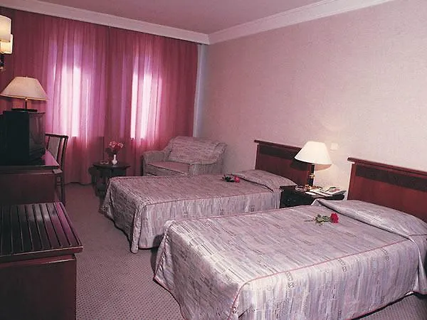 Perissia & Convention Centre Otel 5*
