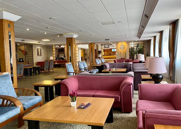 Otel Perissia & Convention Centre 5*